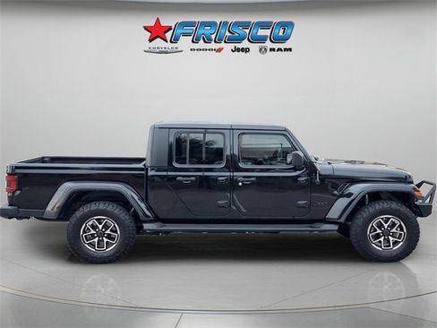 Certified 2021 Jeep Gladiator Sport image 11