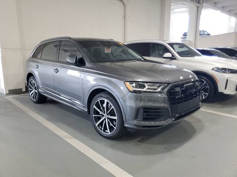 Used 2023 Audi Q7 3.0T Premium Plus AWD/4WD image 2