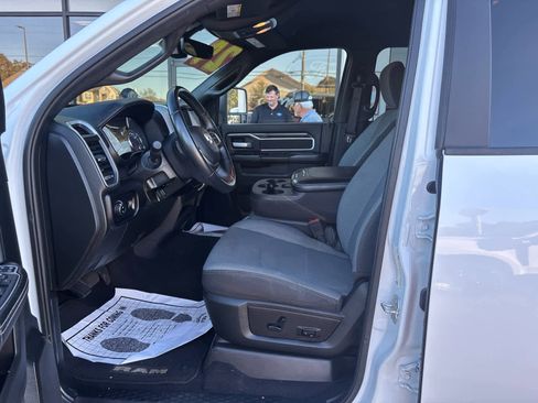 Used 2024 RAM 2500 Big Horn image 19