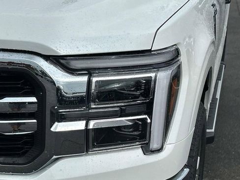 New 2025 Ford F150 Lariat w/ Equipment Group 501A Mid image 9