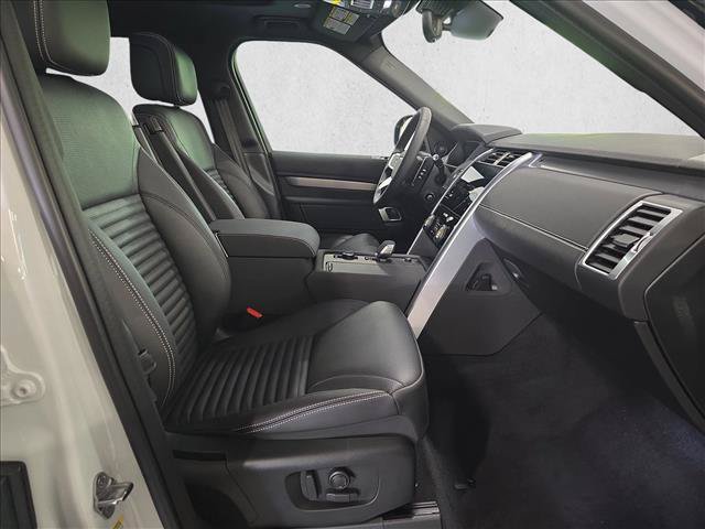 New 2026 Land Rover Discovery Dynamic SE AWD/4WD image 10
