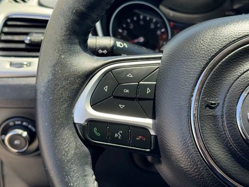 Used 2019 Jeep Compass High Altitude AWD/4WD image 10