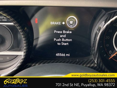 Used 2019 Jeep Wrangler Unlimited Sport w/ Technology Group AWD/4WD image 20