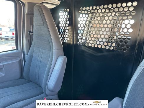Used 2024 GMC Savana 2500 w/ Driver Convenience Package image 16