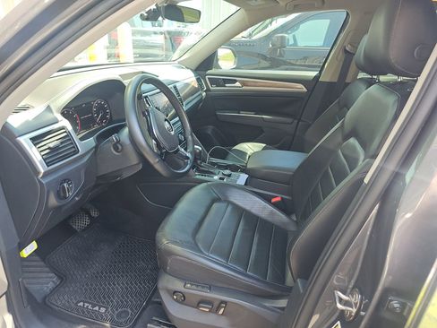 Used 2019 Volkswagen Atlas SEL Premium AWD/4WD image 8