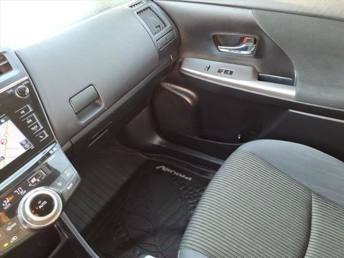 Used 2017 Toyota Prius V Three FWD image 35