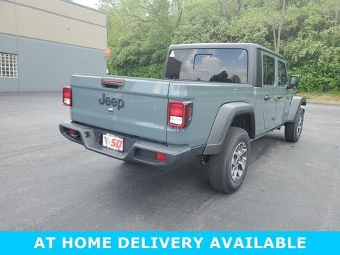 New 2025 Jeep Gladiator Sport image 4