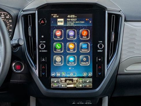 Used 2025 Subaru Forester Limited image 30