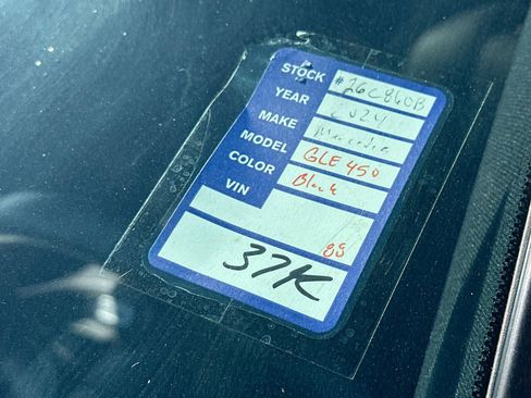 Used 2024 Mercedes-Benz GLE 450 4MATIC image 29