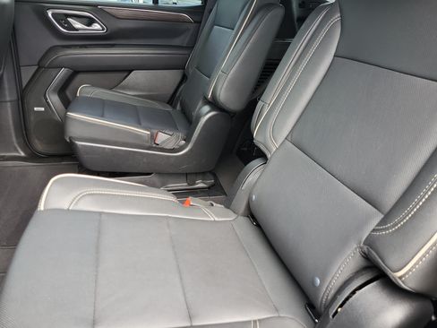 Used 2023 Chevrolet Tahoe Premier AWD/4WD image 15