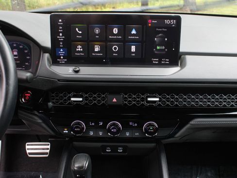 Used 2023 Honda Accord Sport image 12