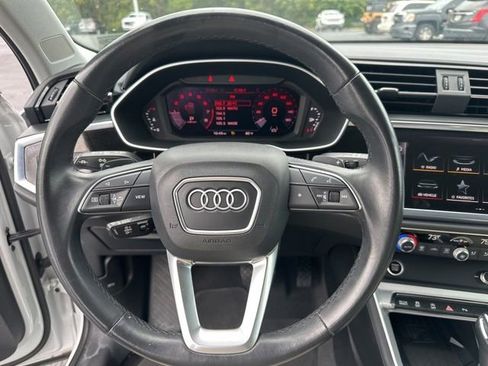 Used 2024 Audi Q3 2.0T Premium image 22