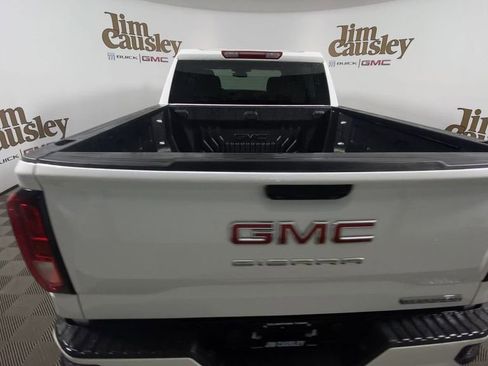 Used 2026 GMC Sierra 1500 Elevation image 7
