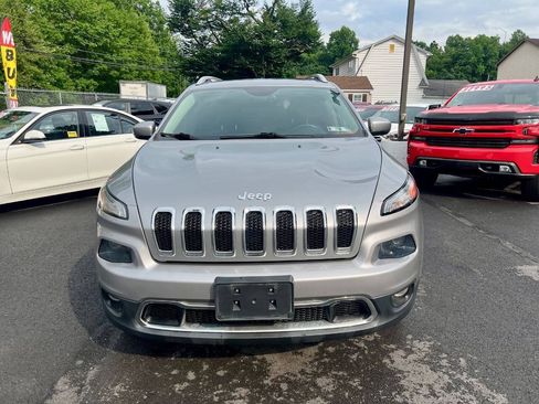 Used 2016 Jeep Cherokee Limited AWD/4WD image 8