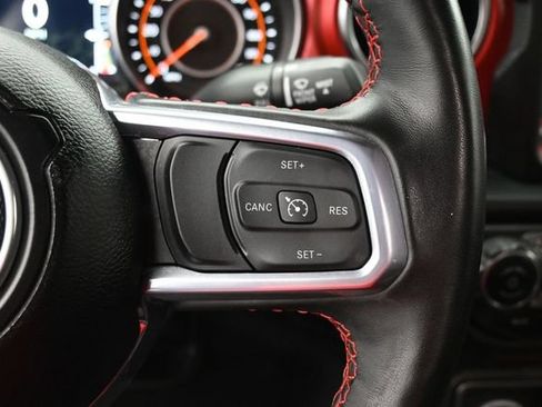 Used 2023 Jeep Gladiator Rubicon w/ LED Lighting Group AWD/4WD image 31