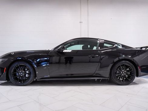 Used 2025 Ford Mustang GT w/ Mustang Nite Pony Package RWD image 31