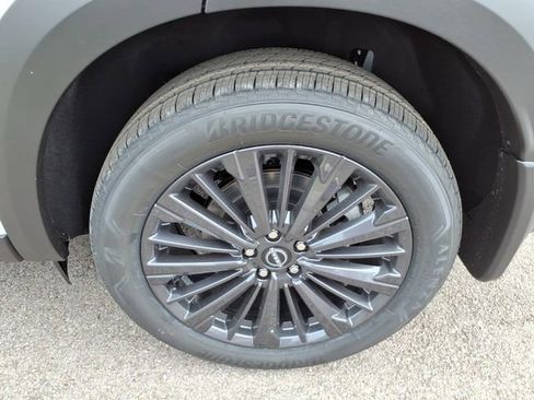 New 2026 Nissan Pathfinder SL AWD/4WD image 4