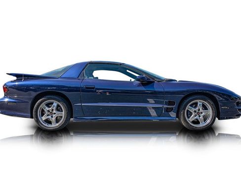 Used 2002 Pontiac Firebird Trans Am RWD image 2