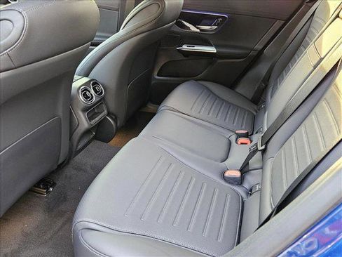 New 2025 Mercedes-Benz GLC 300 image 14