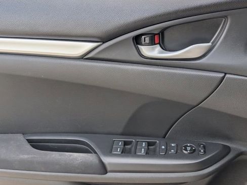 Used 2020 Honda Civic LX image 25