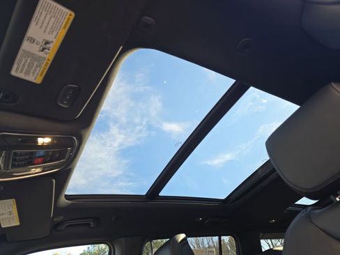 New 2026 Jeep Grand Wagoneer Limited w/ Premium Group II image 32