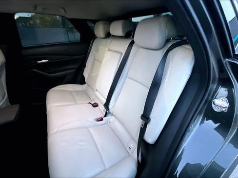 Used 2021 MAZDA CX-30 AWD 2.5 S w/ Premium Package image 17