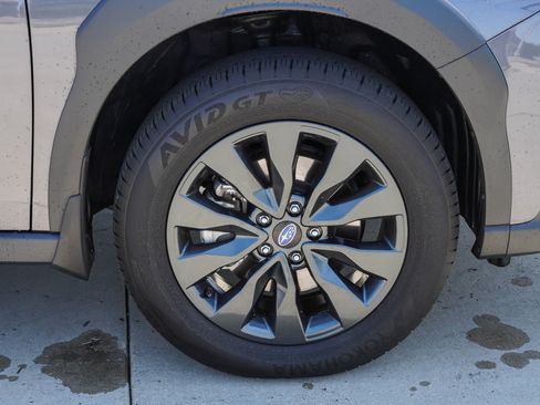 Used 2025 Subaru Outback Onyx Edition XT AWD/4WD image 10