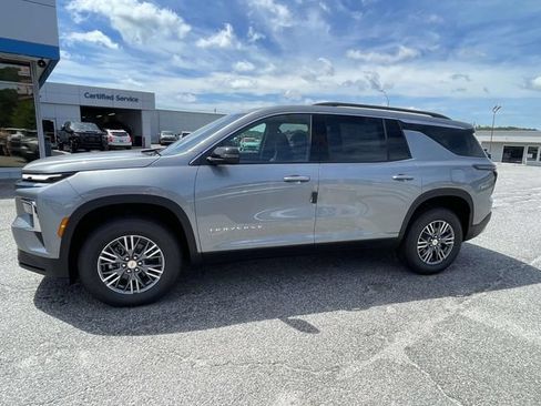 New 2026 Chevrolet Traverse LT FWD image 6