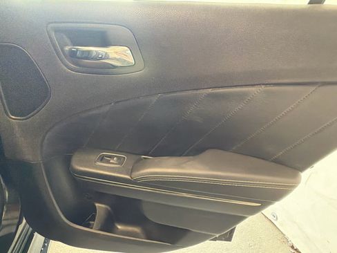 Used 2020 Dodge Charger Scat Pack RWD image 27