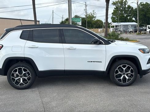 New 2026 Jeep Compass Limited AWD/4WD image 7