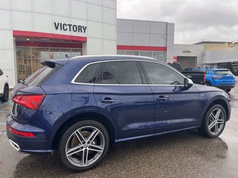 Used 2018 Audi SQ5 Premium Plus w/ Navigation Package image 4