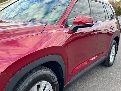 Used 2024 Toyota Grand Highlander XLE image 12