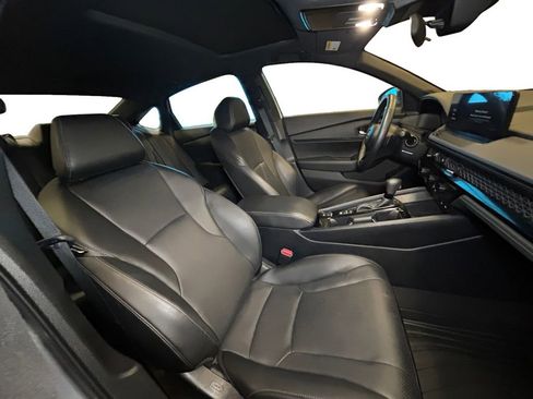 Used 2024 Honda Accord Sport image 16