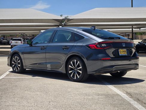 Used 2023 Honda Civic EX-L image 6