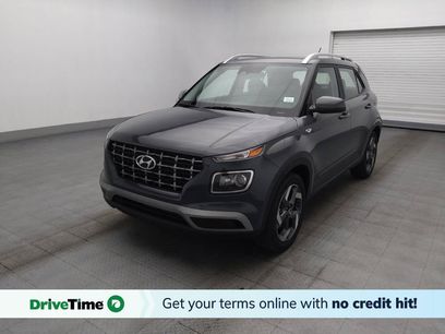 Used 2025 Hyundai Venue SEL