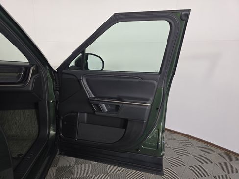 Used 2024 Rivian R1S Adventure AWD/4WD image 18
