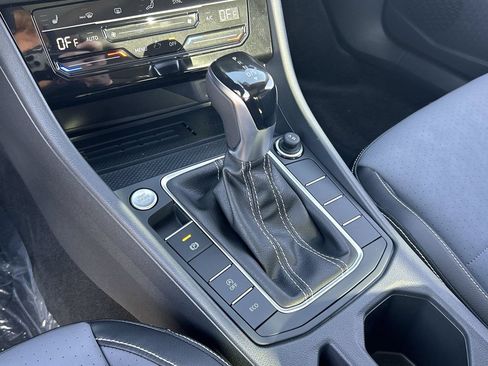 New 2026 Volkswagen Jetta SE FWD image 26