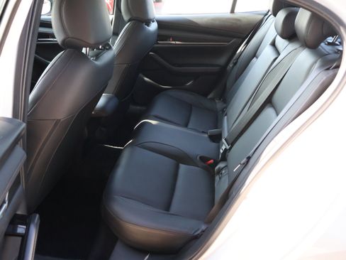 Used 2025 MAZDA MAZDA3 s FWD image 9