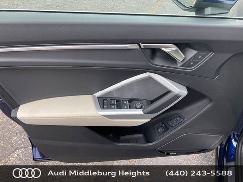 Certified 2025 Audi Q3 2.0T Premium w/ Convenience Package image 13