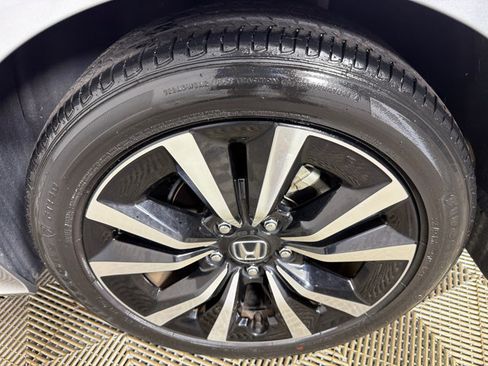 Used 2022 Honda Civic EX image 20