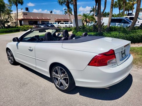 Used 2012 Volvo C70 T5 image 13