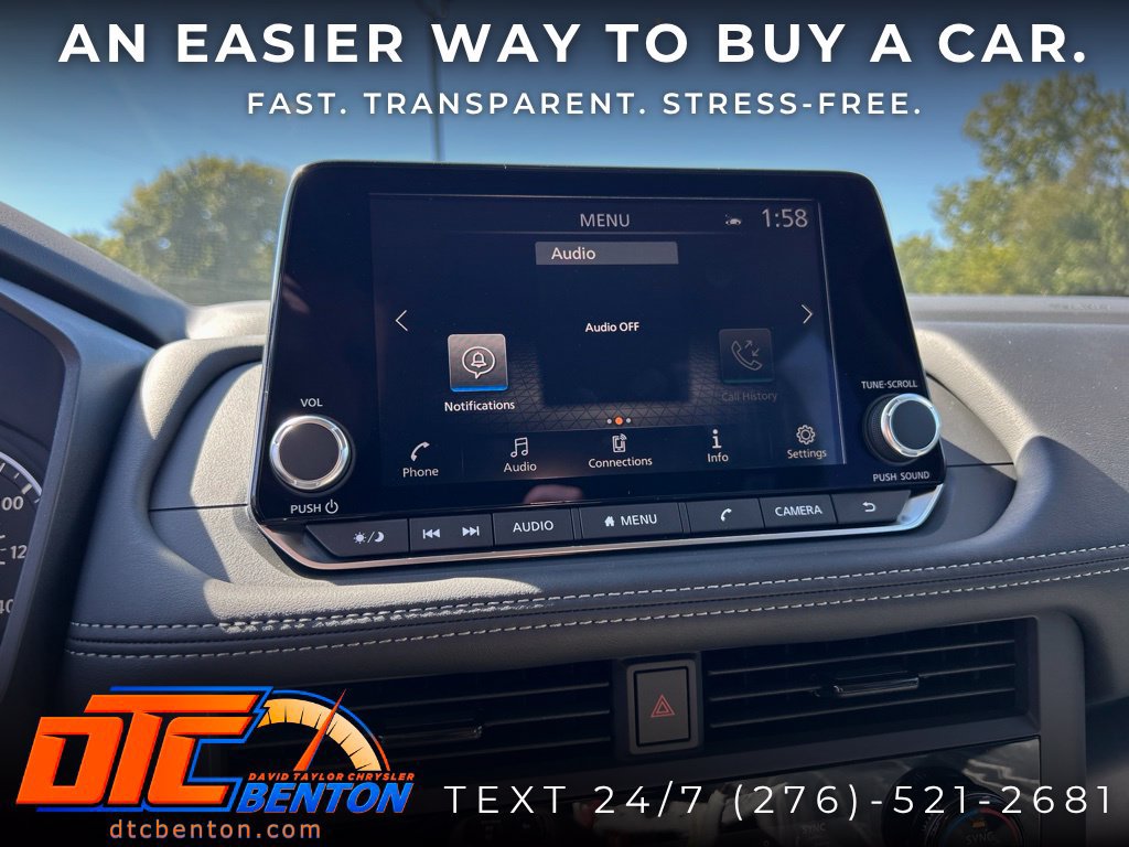 Used 2026 Nissan Rogue SV FWD image 11