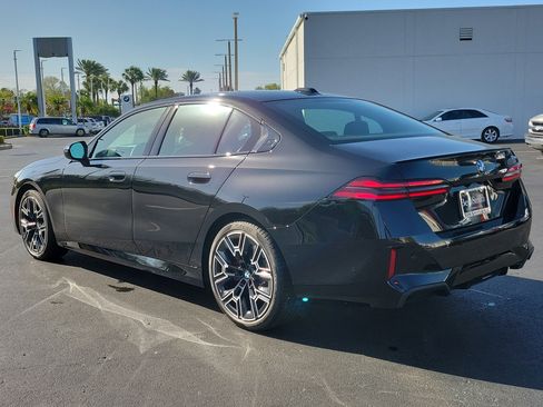 Used 2026 BMW 530i w/ M Sport Package image 4