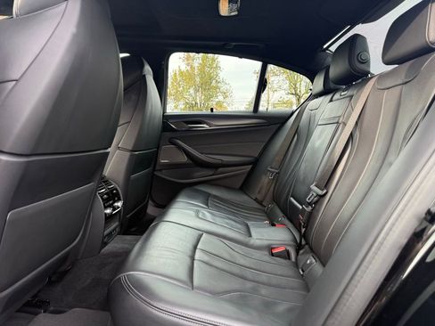 Used 2022 BMW M5 w/ Executive Package image 14