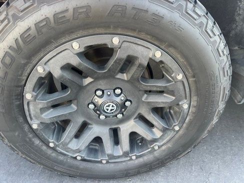 Used 2016 Chevrolet Colorado Z71 image 4