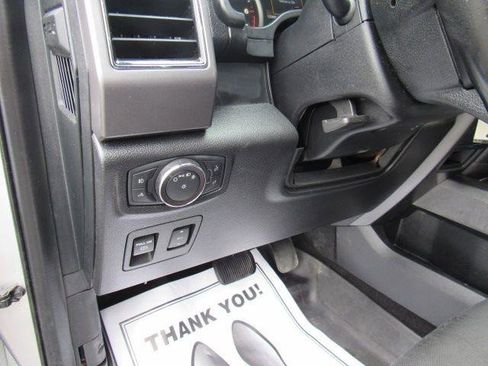Used 2019 Ford F150 XLT w/ Equipment Group 302A Luxury AWD/4WD image 36