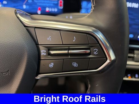 Used 2025 Chevrolet Equinox EV LT w/ Convenience Package FWD image 31