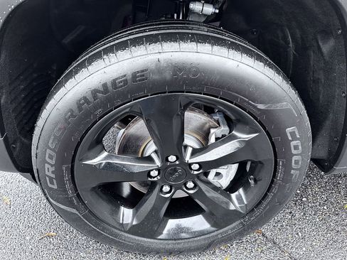 Used 2021 Jeep Grand Cherokee L Laredo image 13