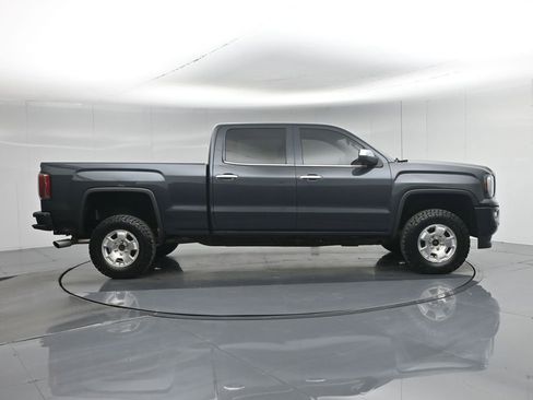 Used 2018 GMC Sierra 1500 Denali image 25