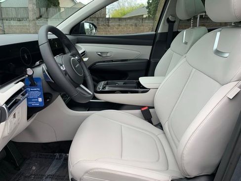 New 2026 Hyundai Tucson Limited image 13